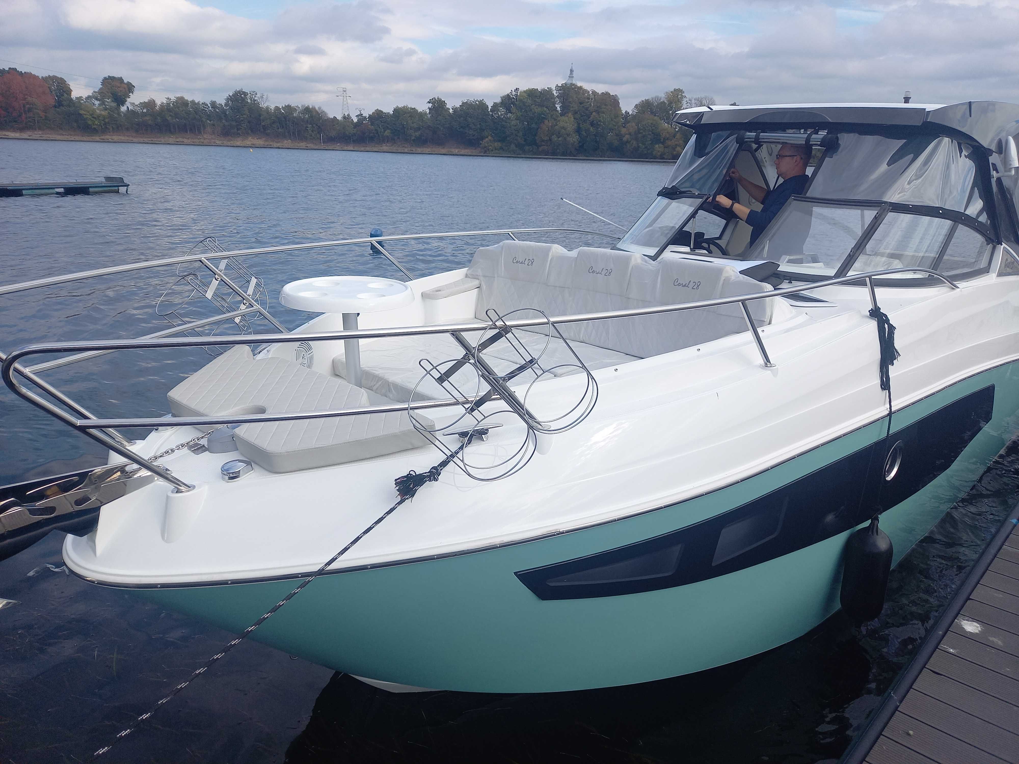 Jacht motorowy CORAL 28 HTC-2025r.