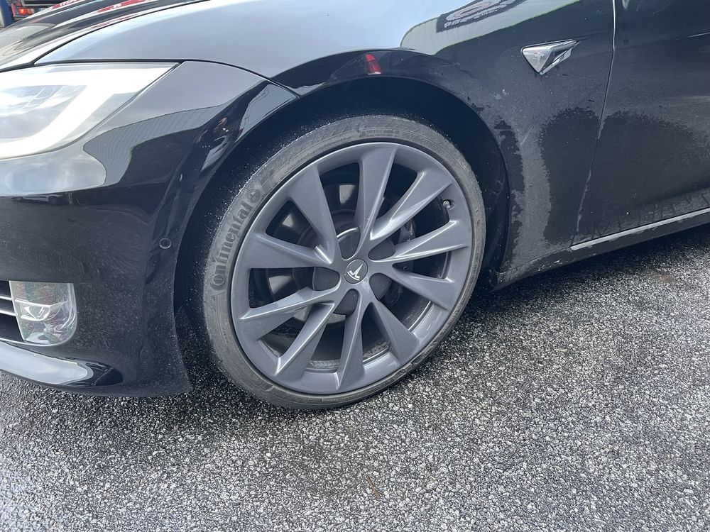 Jantes e pneus 21” Tesla Model S Twin Turbine