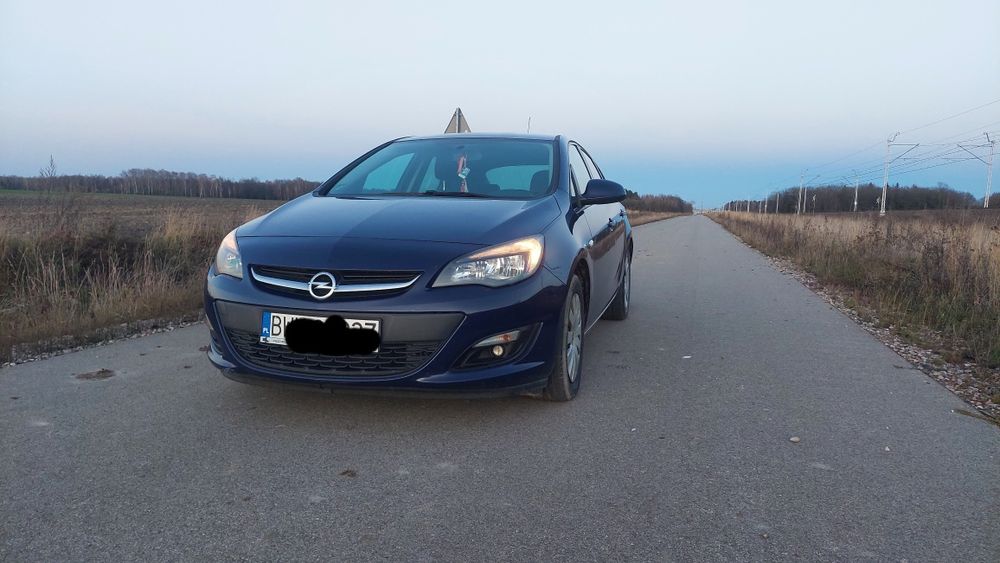 Opel astra j 1.7cdti