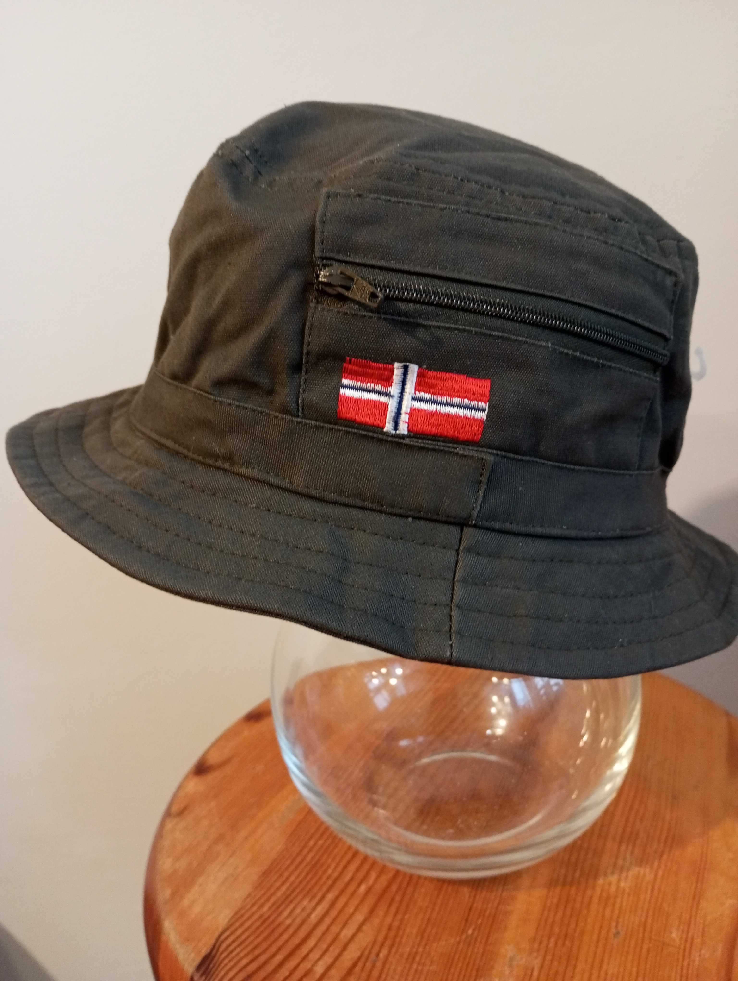 Oliwkowo-zielony kapelusz Bucket Hat rozm.S/58-60