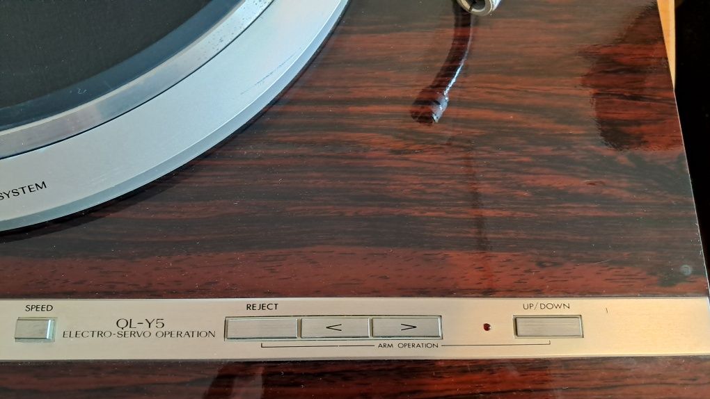 Gramofon Victor QL y5