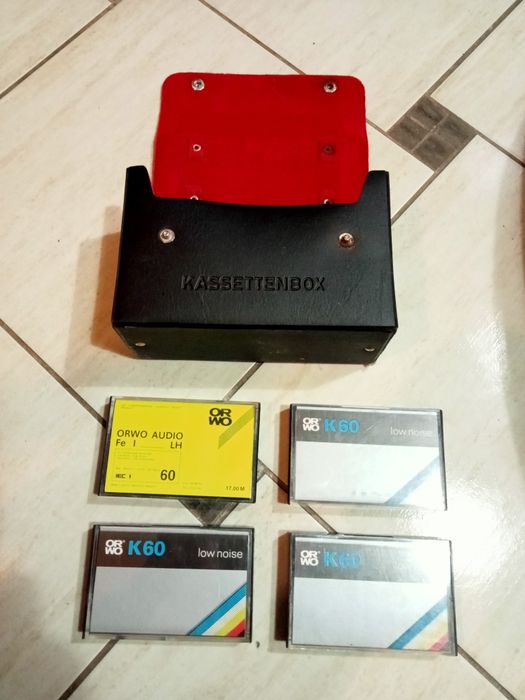 Kassettenbox DDR ORWO kasety mc 4szt