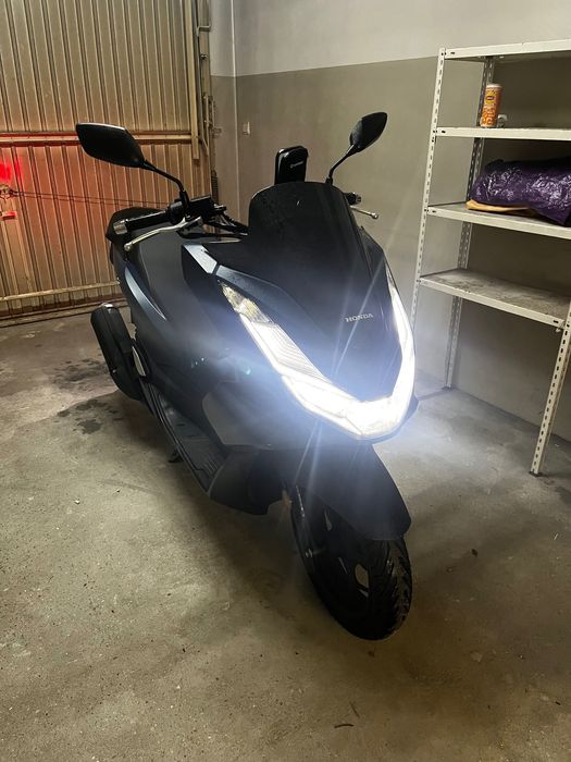 Moto PCX 2024 nova 13mil km