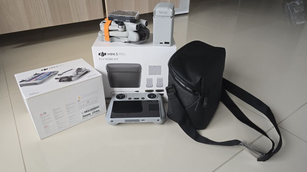 Dron Dji Mini 3 pro fly more combo + dodatki
