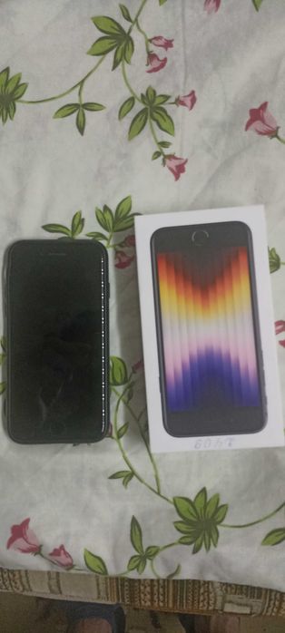 Продам телефон iPhone
