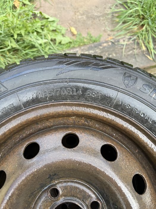 Продам колеса R14 на лагуну