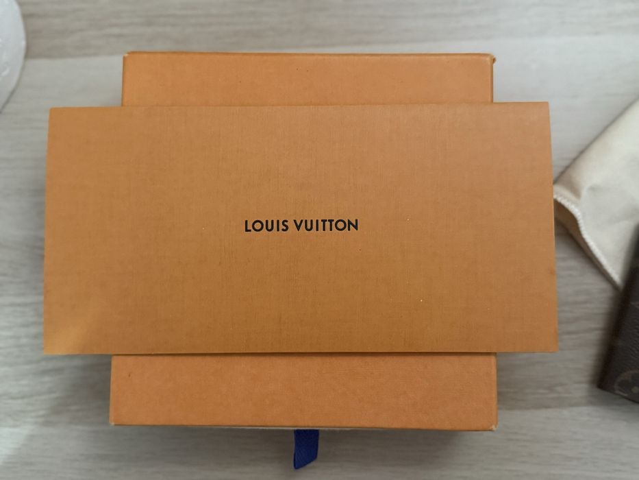 Carteira Louis Vuitton Multiple Original - bom Estado