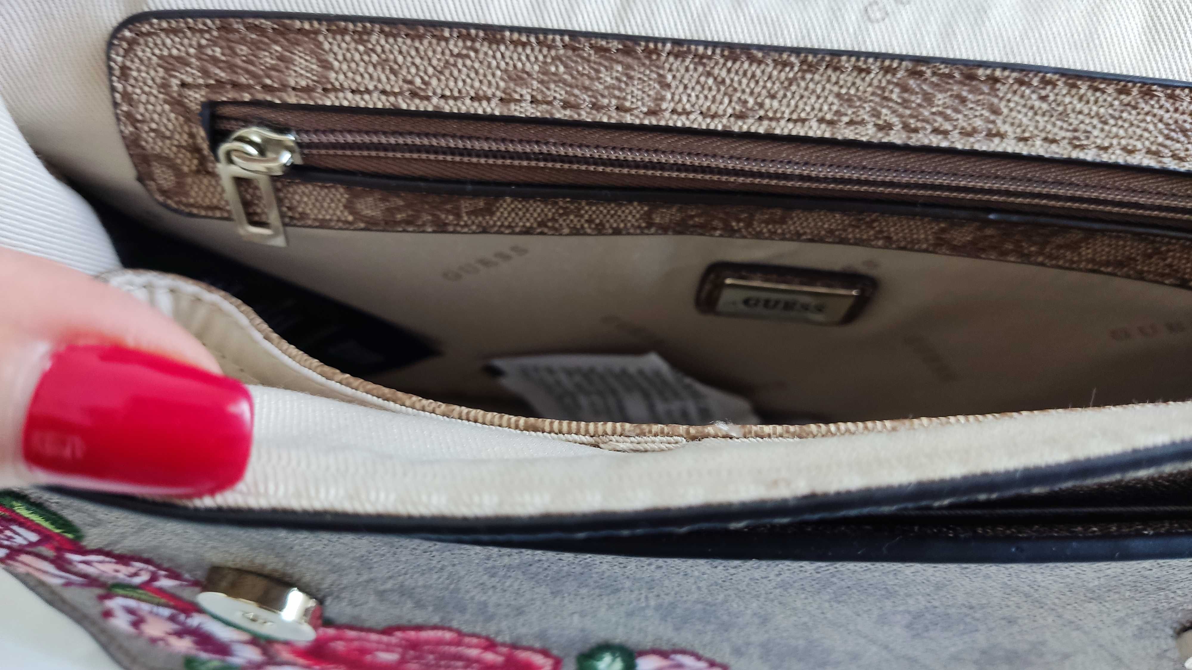 Mala Guess de ombro/crossbody
