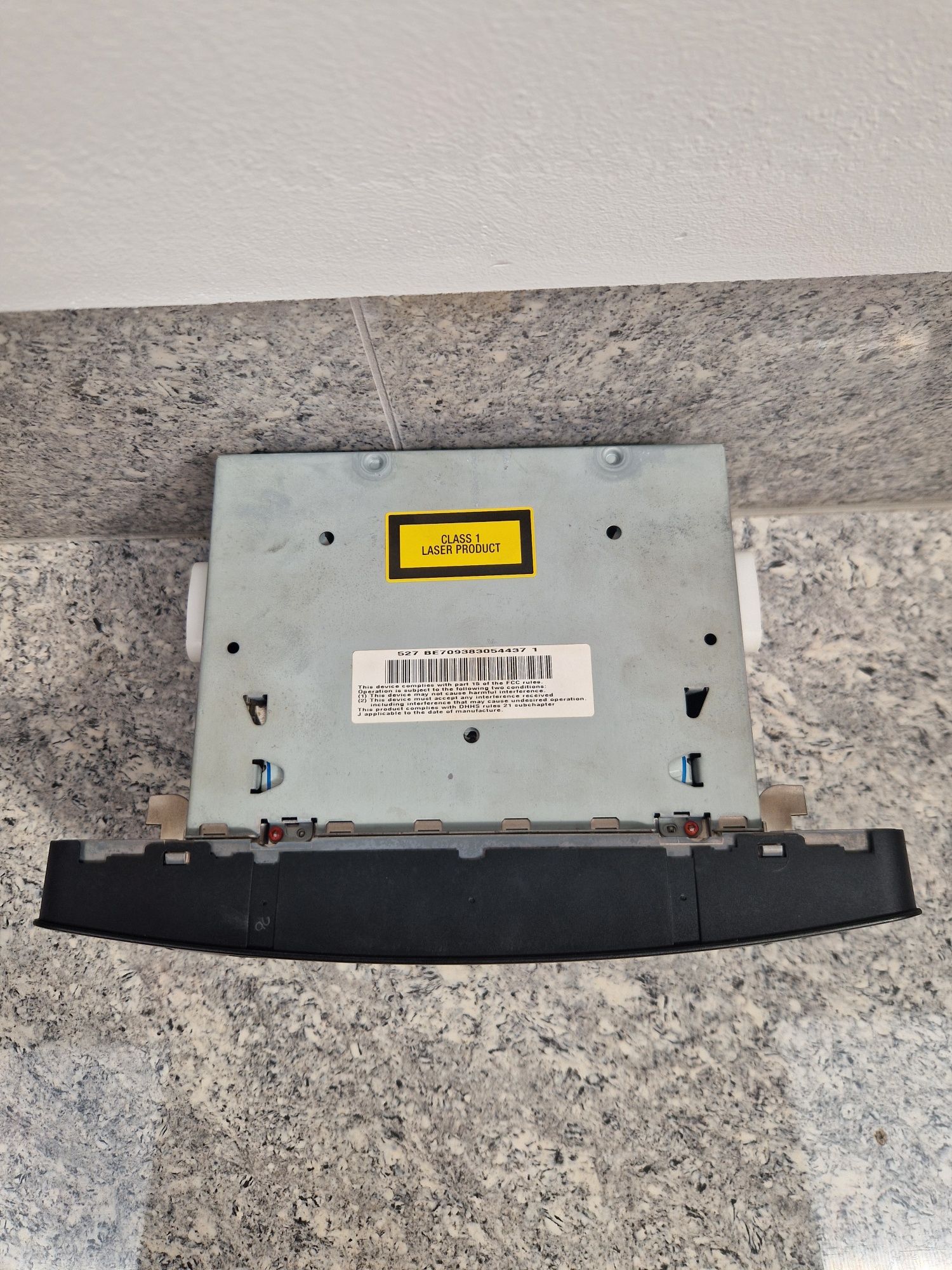 Radio do Mercedes Benz 164 ML 2007. CD Model BE 7093