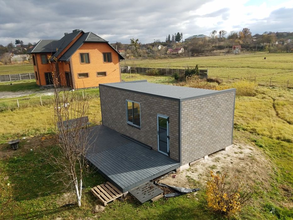 Дом Студия Новий