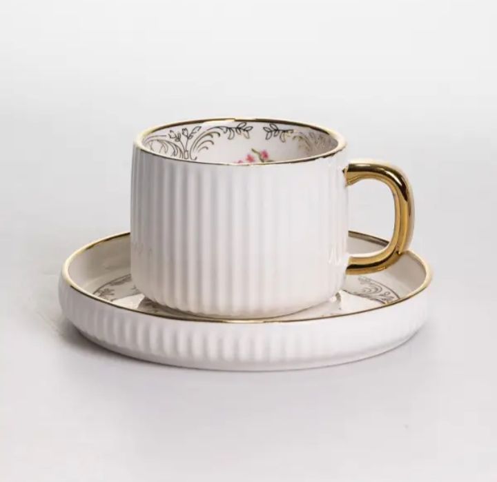 Столовий сервіз порцеляновий 32 предмети на 6 персон Luxury. Фарфор