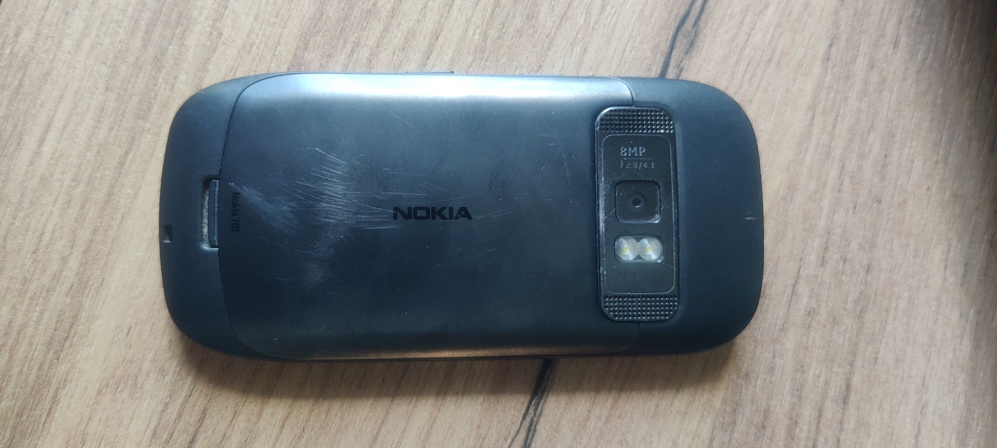Nokia 701 Symbian