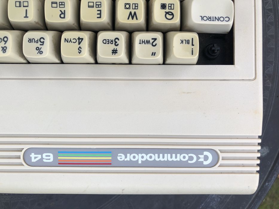 Klawiatura COMMODORE 64.