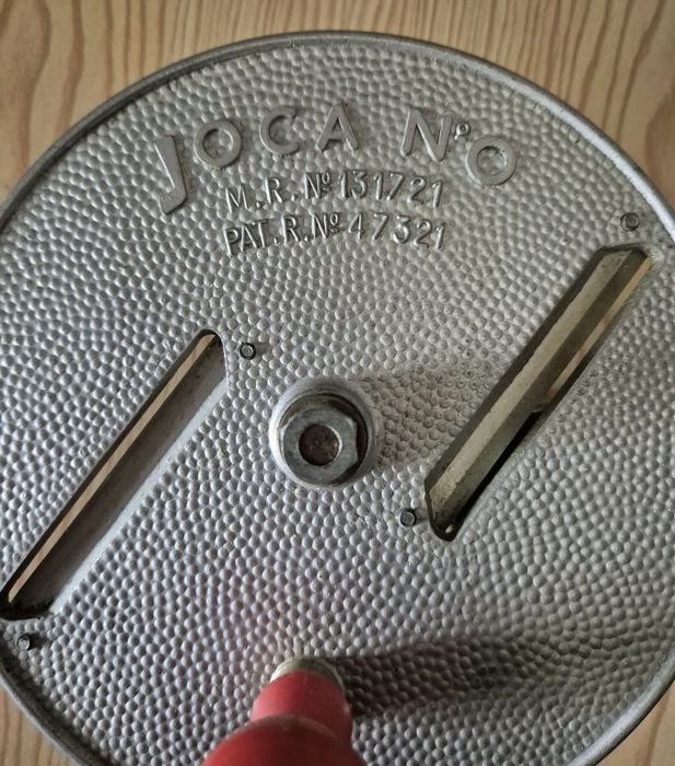 Cortador antigo para legumes