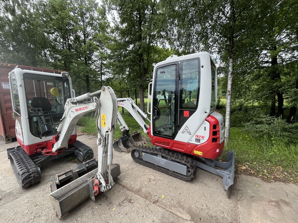 Mini koparka takeuchi tb 216