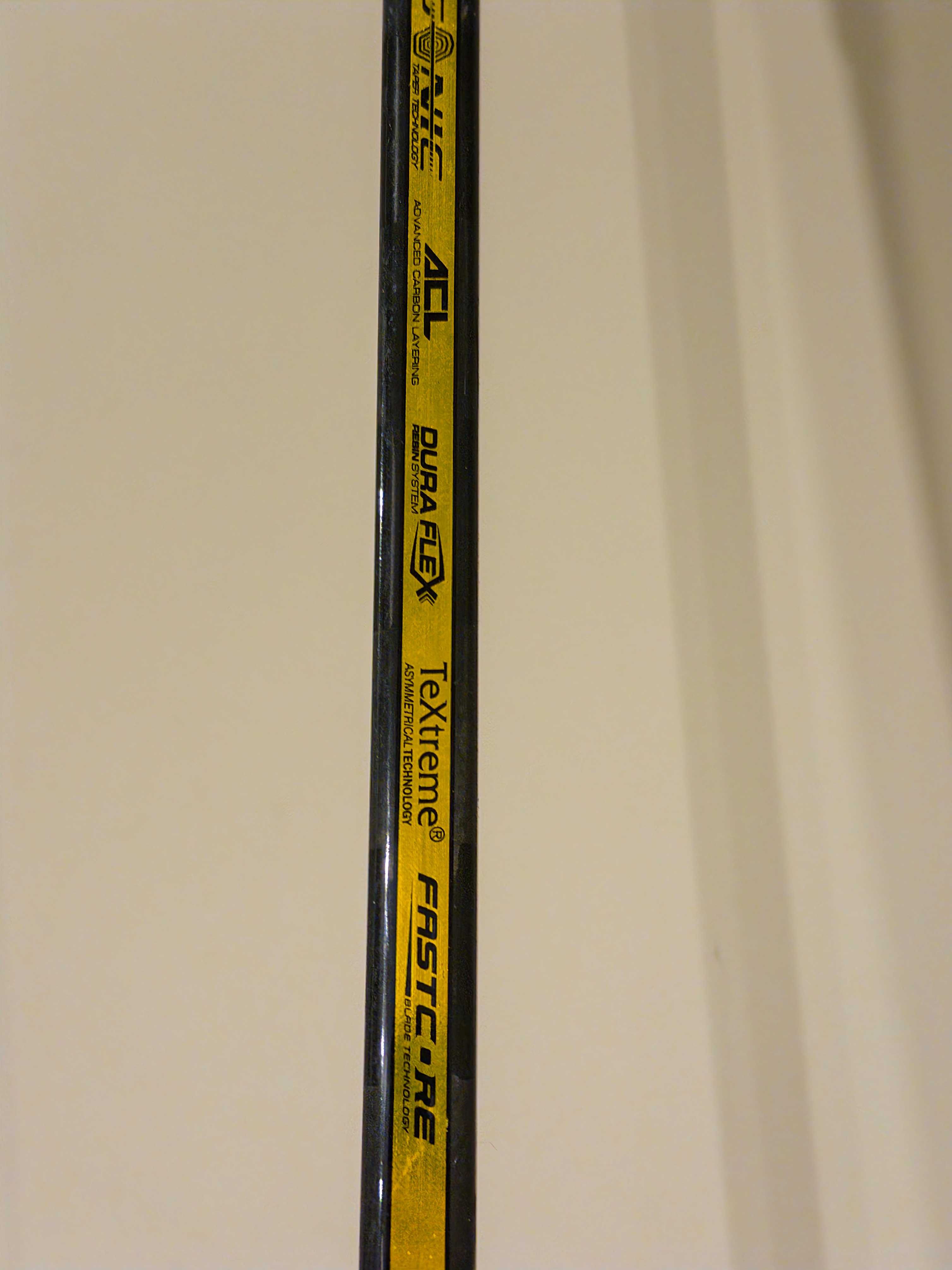 Kij hokejowy Bauer Supreme 77 Flex P28 | Stan bardzo dobry
