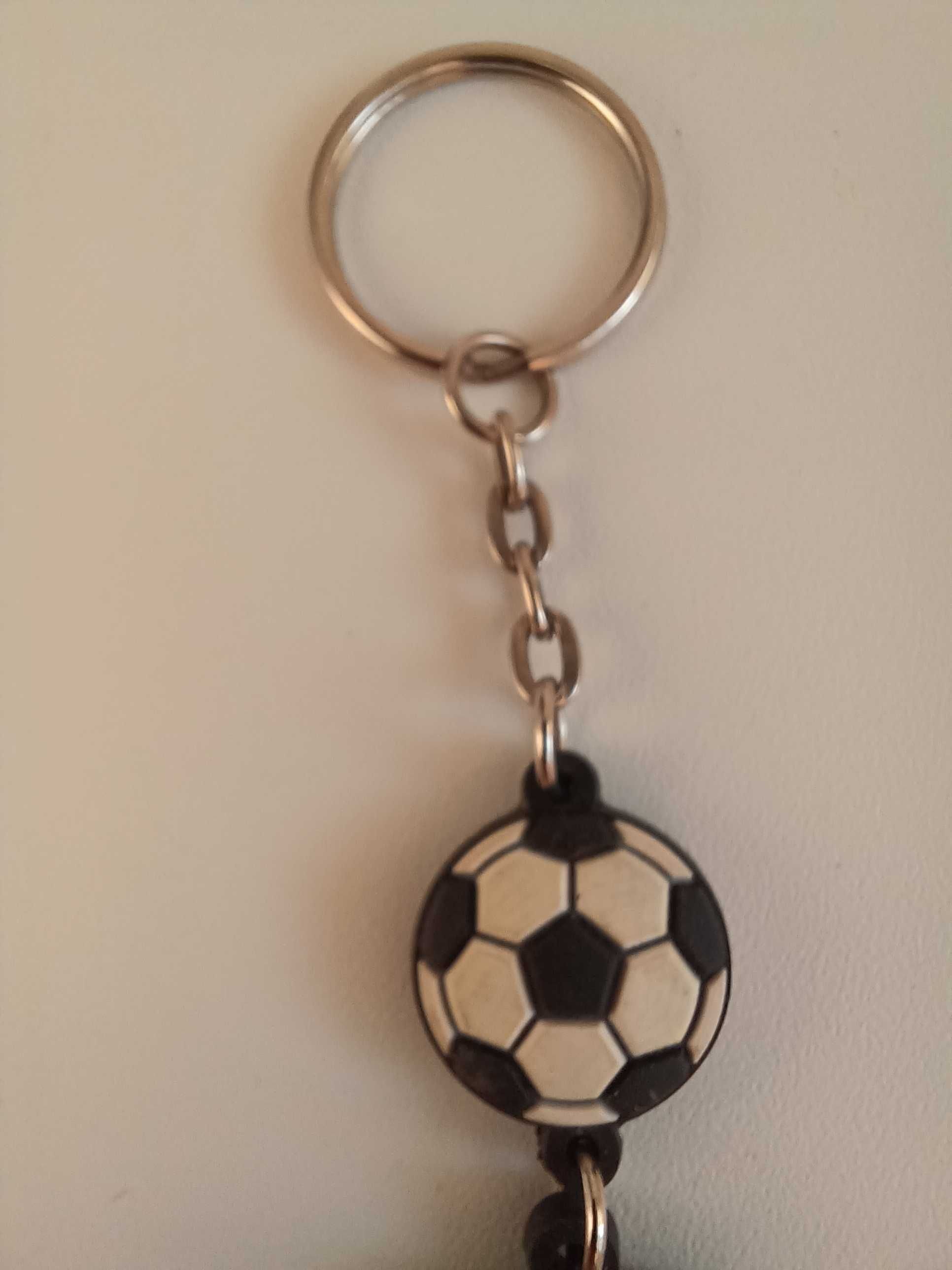 Брелок резиновый Mitsubishi Motors футбольный мяч