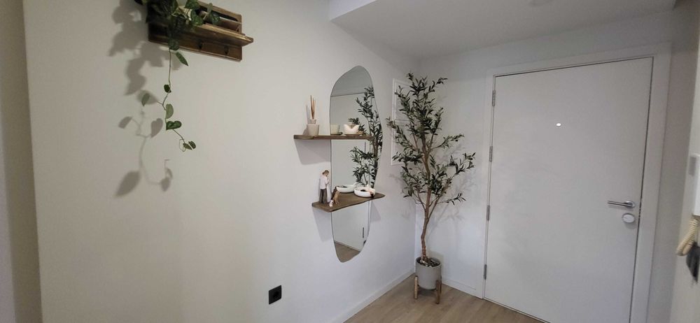 Vende-se -  T2 Duplex Espinho