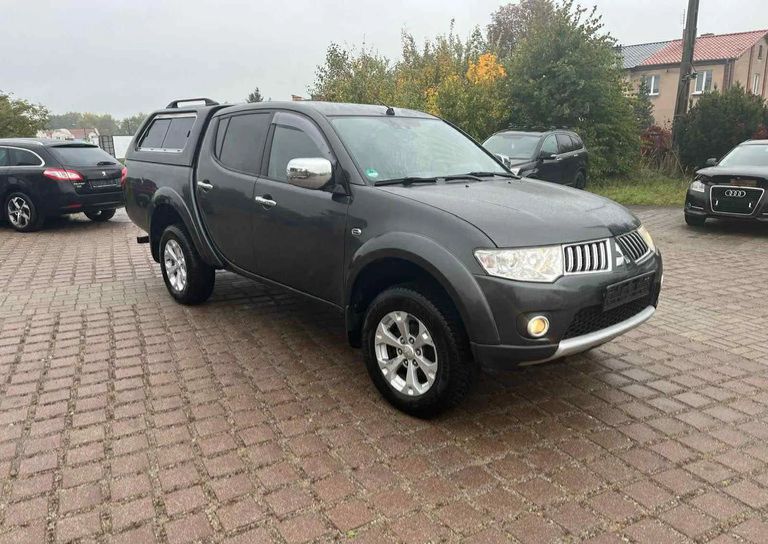 Mitsubishi L200 Pick Up 4x4 DPF Instyle Double Cab