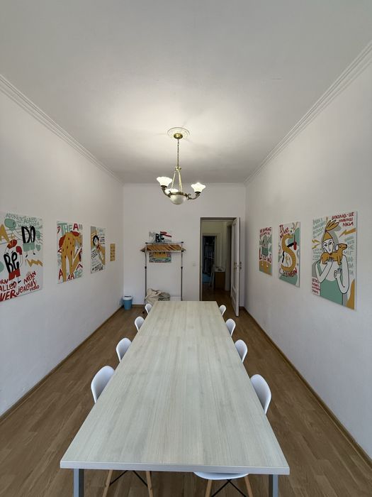 Хрещатик 21; Приміщення кабінетного типу 75 кв.м