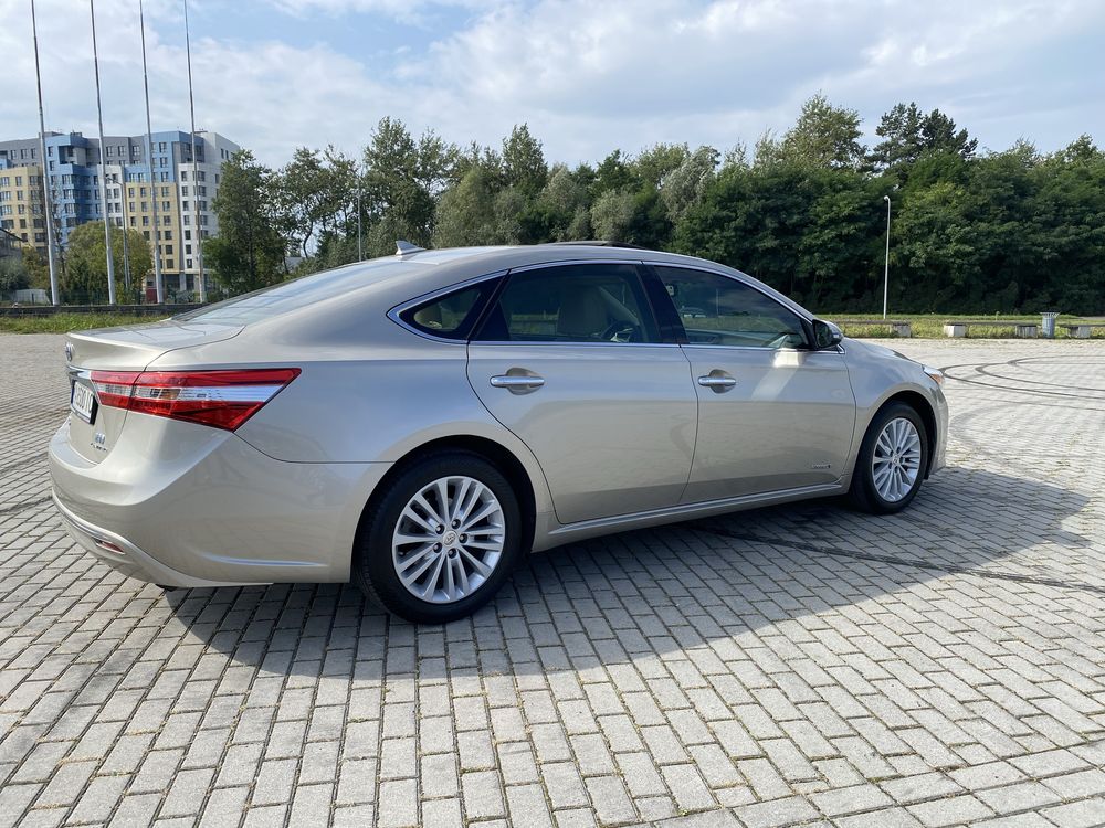 Toyota Avalon limited