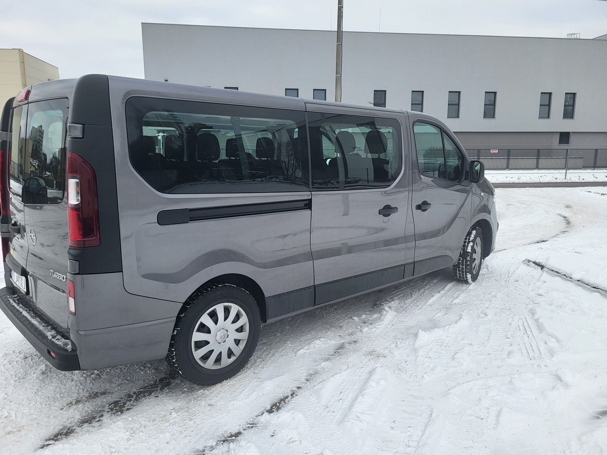 BUS4RENT od 99 zł Opel Vivaro