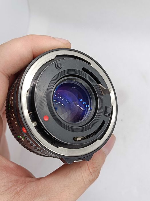 Canon AE-1 + Canon nFD 50mm f/1.8