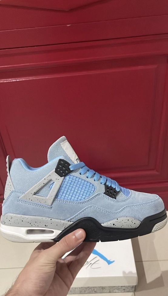 Jordan 4 Azuis Novos