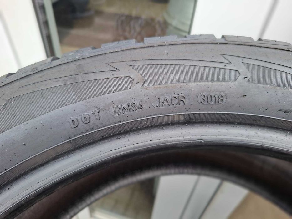 235/50R19 99V Goodyear Ultragrip performance gen-1 KZ102 K5