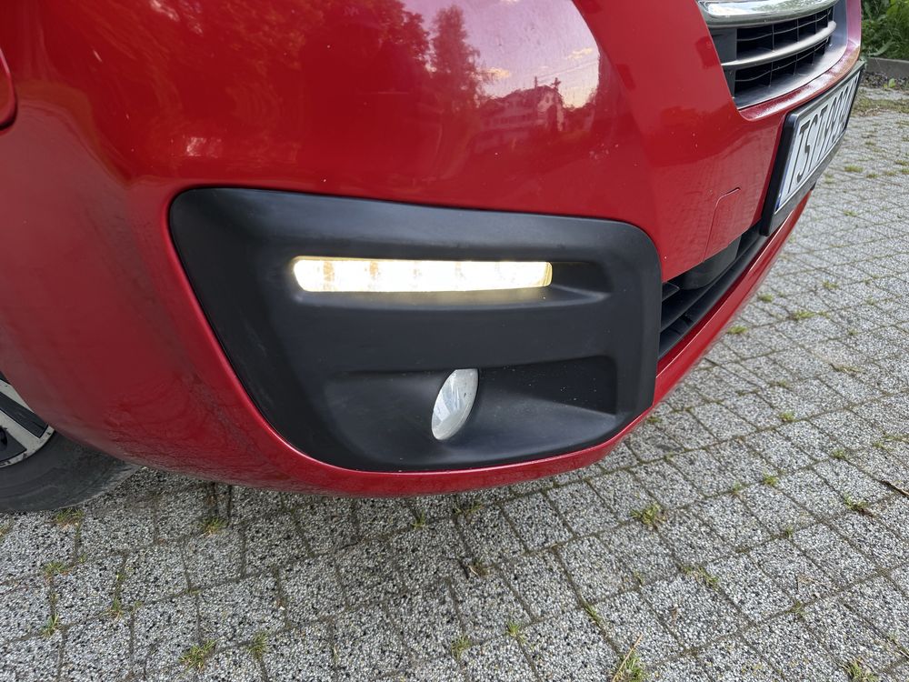 Peugeot Partner Teepe 1.6HDI 2016 LED KLIMA Prywatne auto