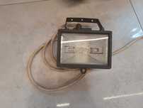 Lampa halogenowa
