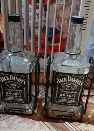 Бутылка Jack Daniels на качельке 3л