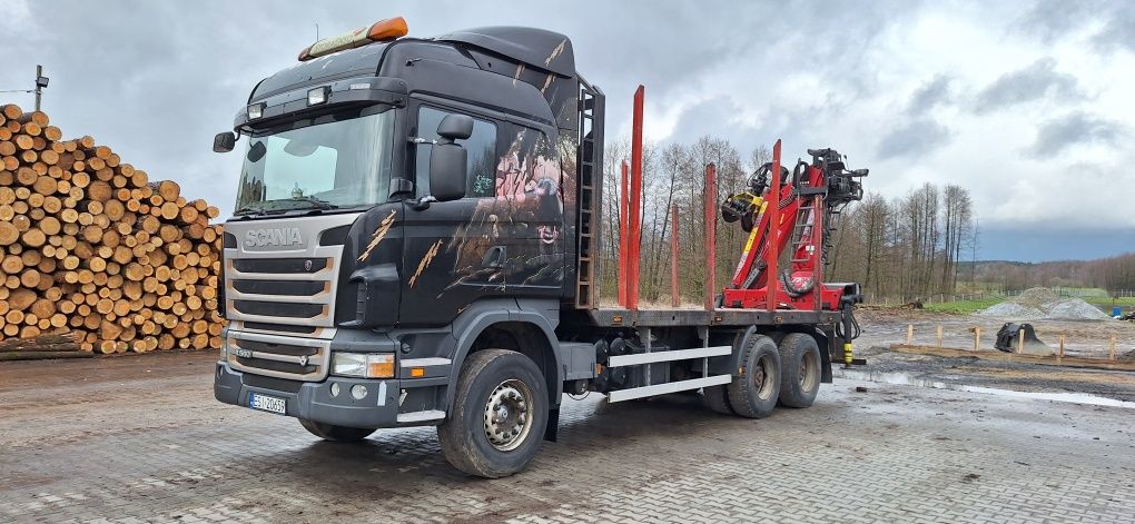 Samochód ciężarowy do drewna SCANIA R560 6x4 2010 z dźwigiem