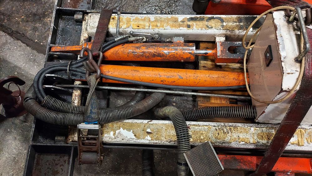 Podnośnik warsztatowy nożycowy IME Autolift