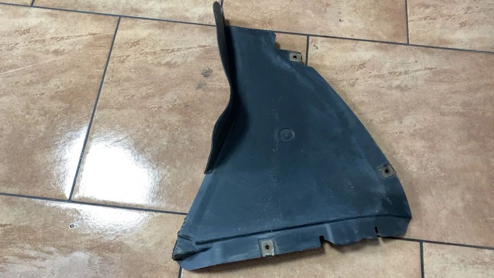 TRÓJKĄT NADKOLE BMW F10 F11 MPAKIET PRAWY PRZÓD 8045196