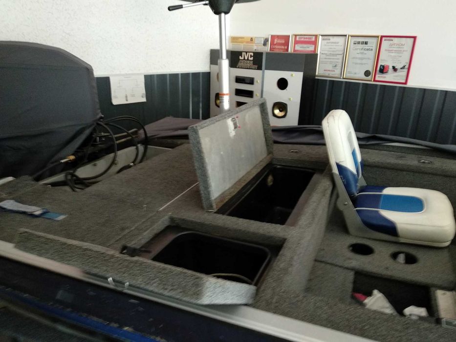 Продам лодку Bass Fisher Hawk 3V