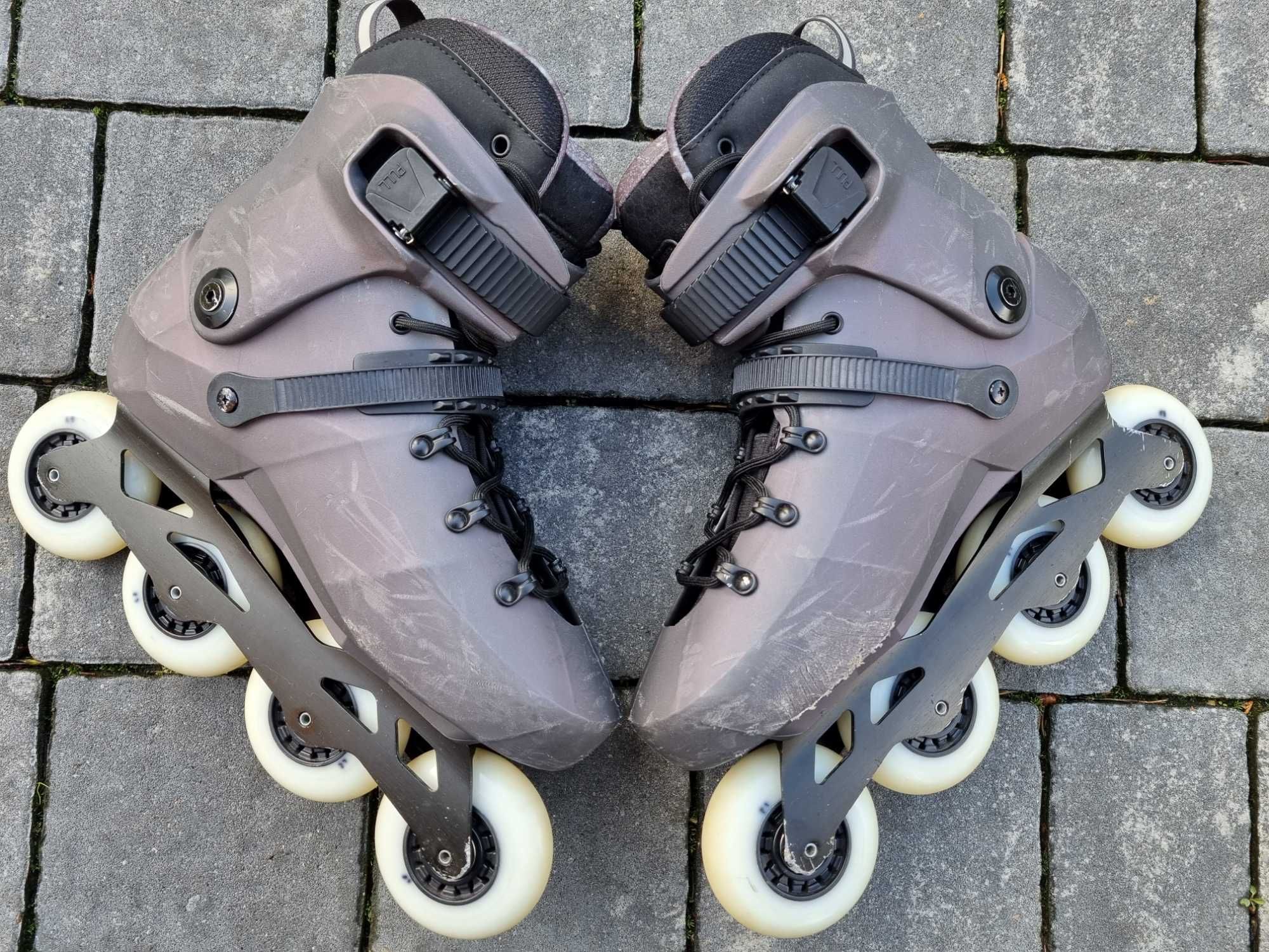 Rolki Rollerblade Twister Edge 40.5/41 (26/26,5cm)