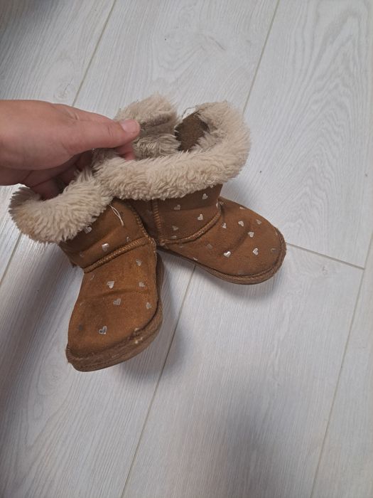 Чоботи зимові 24 р.