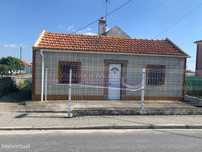 Moradia T3 em Foros de Salvaterra (F804)