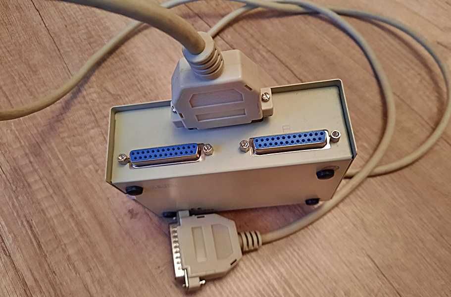 Przełącznik drukarek 2/1 Data Switch z kablem