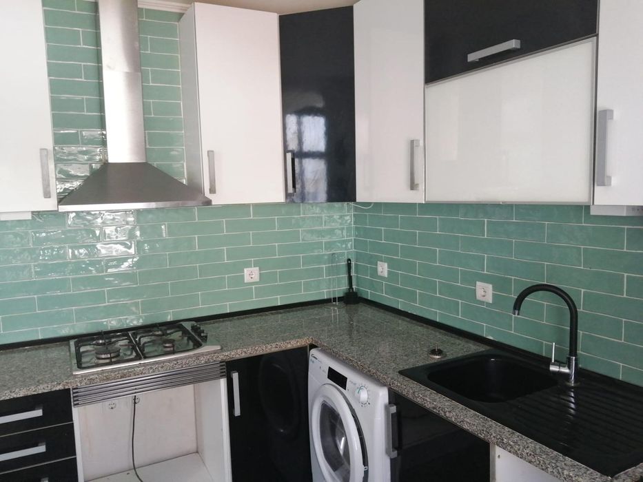 Vende se imóvel t1+1 remodelado na Baixa da banheira.