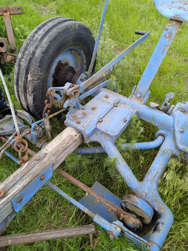 Конна косилка в робочому стані