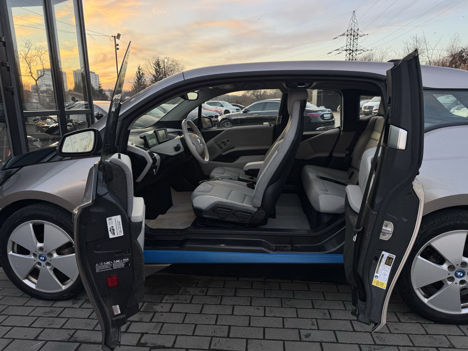 Наявність BMW i3 2015 р. 22 kw
