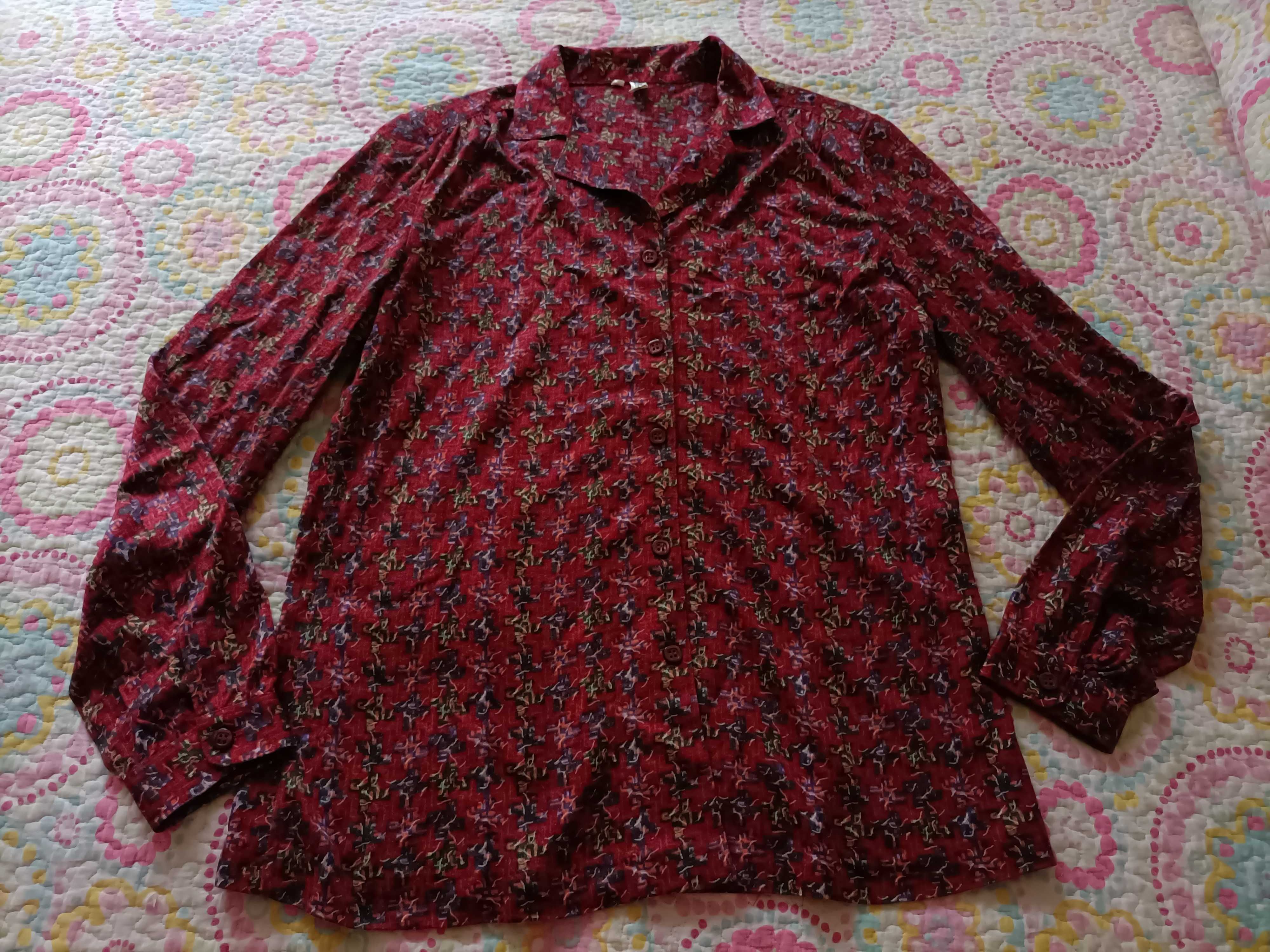 Camisa e Saia + 2 Casacos Vintage