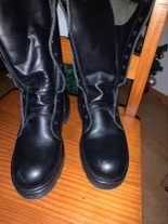 Botas militares pouco usadas