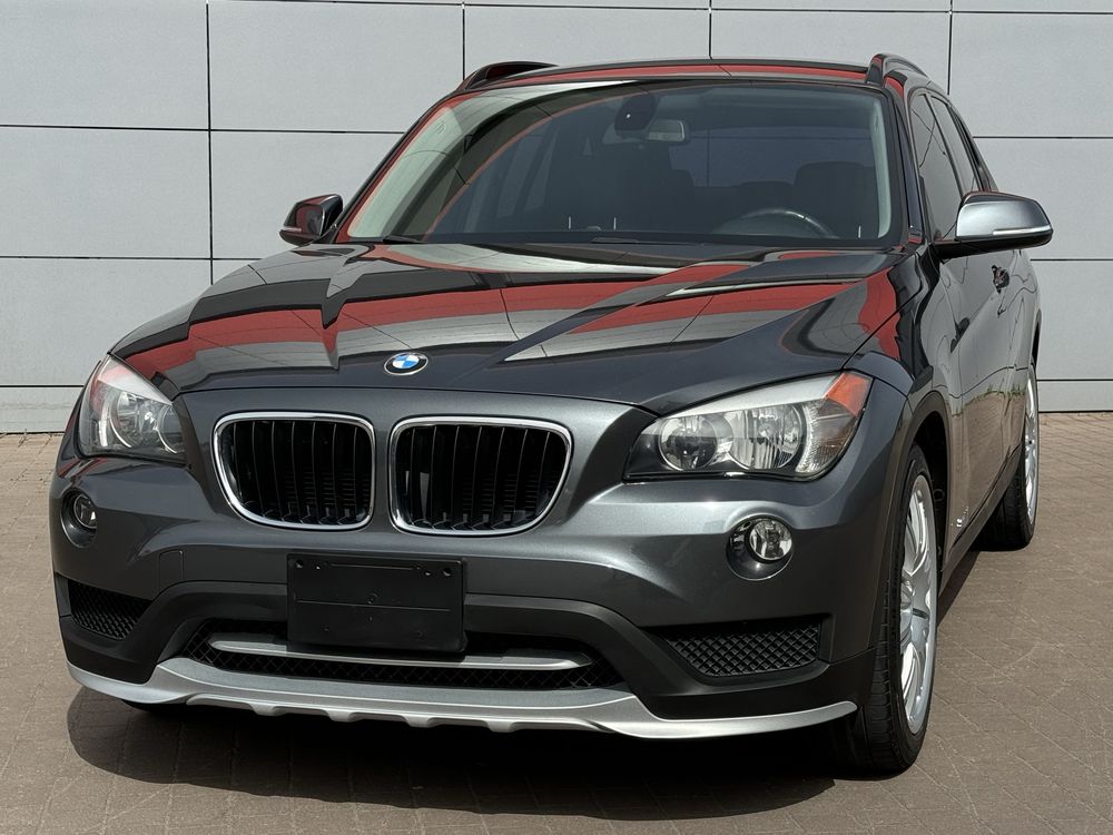 Продам BMW X1 2014 модельный год 2015