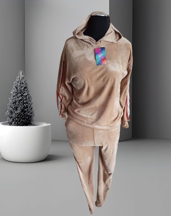 Dres welurowy komplet