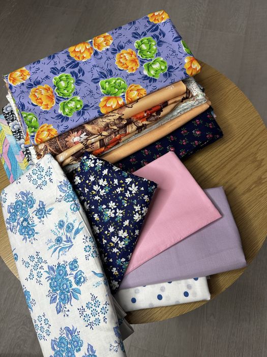 Продаю залишки тканин різних розмірів!