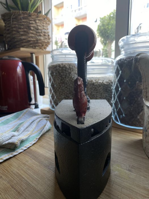 Ferro de Engomar Carvão