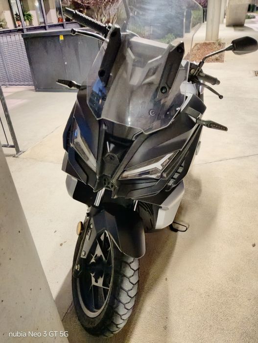 Scooter Sr1 adv 125 marca Voge